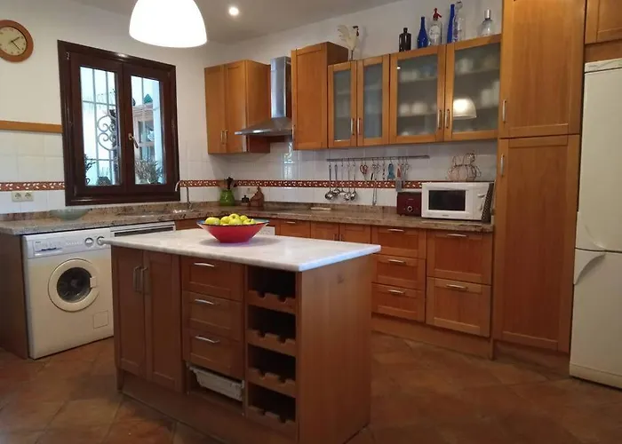 Carmen Magnificent In Serrania Nyaraló *